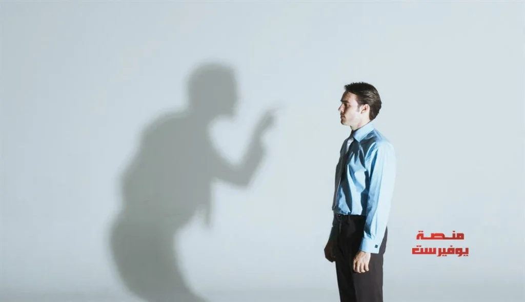 حكم و اقوال عن النقد