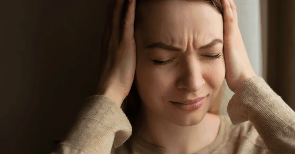 سبب الصداع المستمر و طريقة علاجه